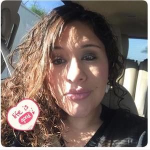 Meet your Posher, Laura